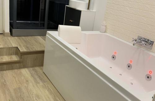 Paroisse Notre-Dame Apartment | Apartment Sauna & Spa - Nahleo Scandinave