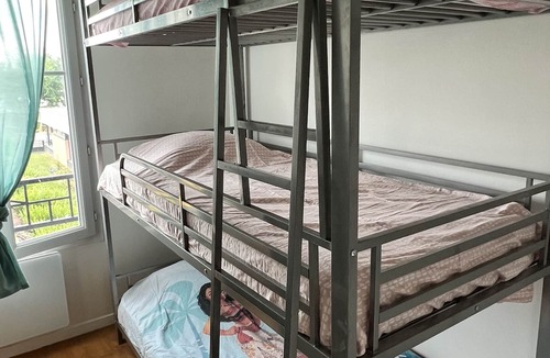 Bailly-Romainvilliers Apartment | Appart Familial à Disney 6 adultes et 5 enfants