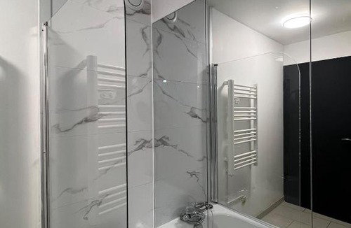Vaureal Apartment | Appart'Miroir