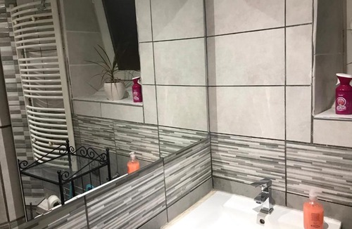 Romilly-sur-Seine Apartment | Appart Sofia - Se loger à 1h de Disneyland Paris en famille
