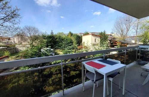Les Pavillons-sous-Bois Apartment | Appartement moderne aux Pavillons-sous-Bois - 24 m² + Terrasse