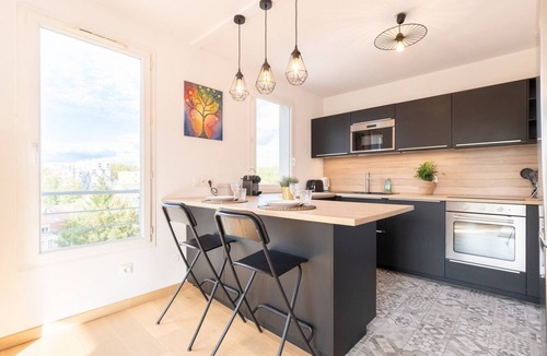 Saint-Maurice Pellevoisin Apartment | Appartement équipé proche gares + parking !