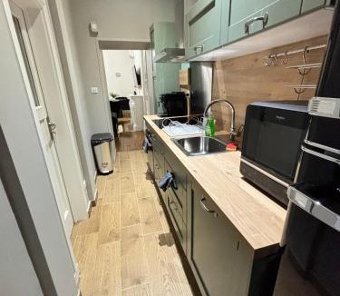 Limoges Apartment | "Appartement 1" Séjour inoubliable,détente,bain-bulle,un coin de paradis ainsi qu'une terrasse au rdc