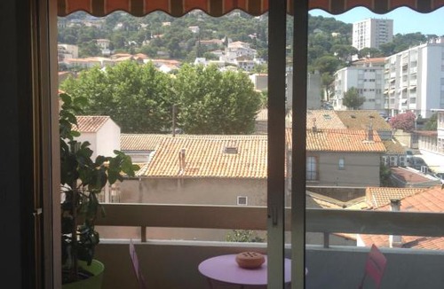Sete Apartment | Appartement 80m2 proche centre ville- Climatisé et Parking interieur
