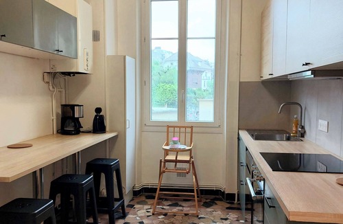 Besancon Apartment | Appartement Ancien Rénové et Spacieux à Louer