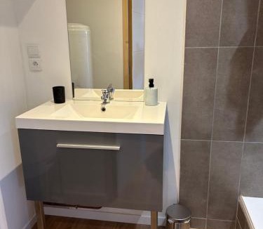 Armentieres Apartment | Appartement Armentières proche gare