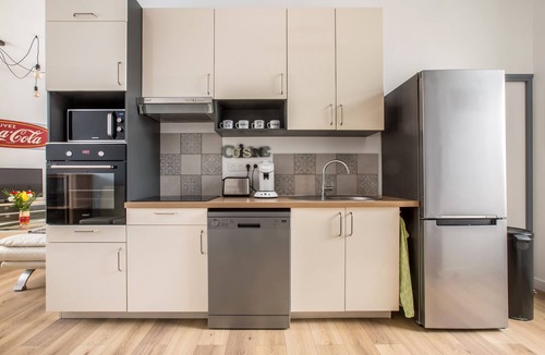 Mouvaux Apartment | Appartement Avec 3 Suites Parentales et Borne D'arcade!