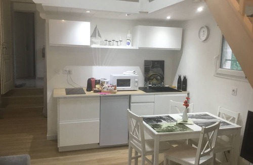 Saint-Jean-de-Fos Apartment | Appartement Cosy