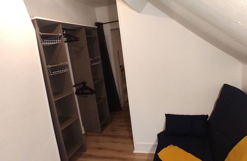 Conches-en-Ouche Apartment | Appartement Cosy Refait à Neuf en Plein Centre