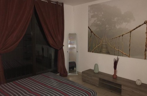 Denain Apartment | Appartement cosy à 10mn de Valenciennes.