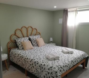 Dammarie Les Lys Apartment | Appartement Cosy Le Lys Vert à 40mn de Paris