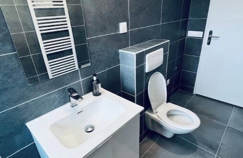 Luzarches Apartment | Appartement Cosy, Paris JO 2024, Parc Astérix, 101