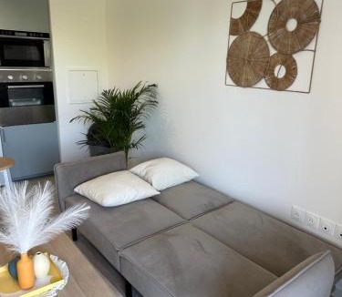 Noisy-le-Grand Apartment | Appartement entre Paris et Disney