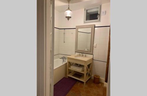 Ecouen Apartment | Appartement entre Paris et CDG