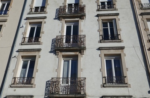 Haussonville-Blandan-Mon Desert-Saurupt Apartment | Appartement F2 Plein de Charme, Quartier Nancy-thermal, Face à L'artem