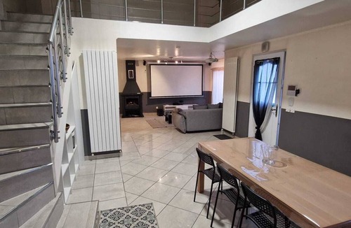 Noisy-le-Sec Apartment | Appartement Familial à 5kms de Paris