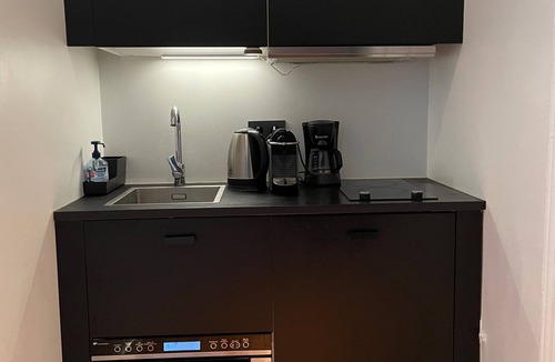 7th Arrondissement Apartment | Appartement indépendant Tour Eiffel/Invalides