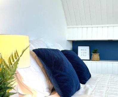 Meaux Apartment | Appartement Platanes 6 - Proche Disney - Parking Gratuit - Meaux