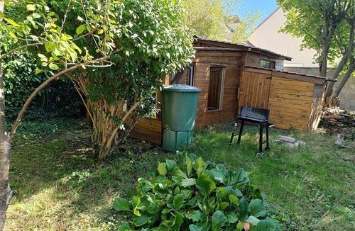Combs-la-Ville Apartment | Appartement Proche de Paris Avec Jardin