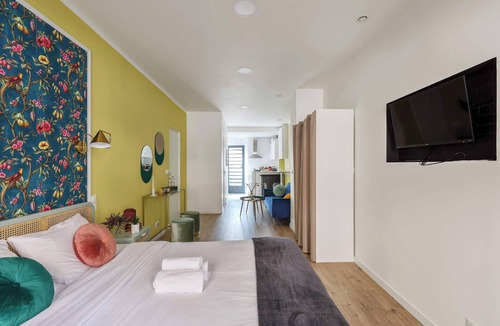 Quartier du Petit-Montrouge Apartment | Appartement spacieux et lumineux, Pour 3 personnes