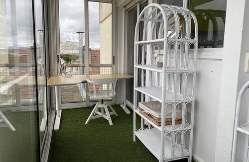 Reims Apartment | Appartement/terrasse/vue/parkings