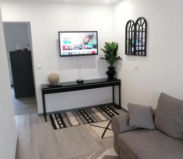 Mazingarbe Apartment | Appt le perfecto 50m2 terrasse privée