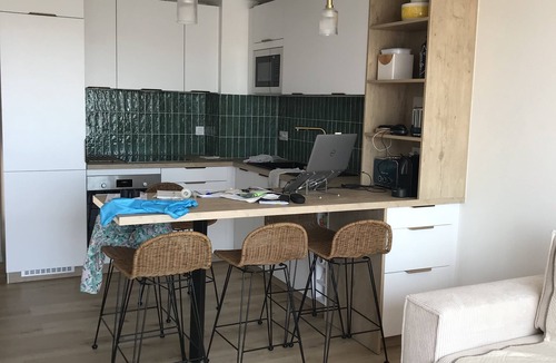 Port-la-Nouvelle Apartment | Apt Entièrement Rénové a Proximité et vue mer