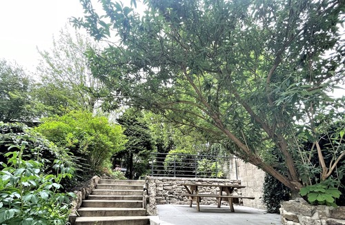 Ville Haute Apartment | At the Family Shelter of the Basilica