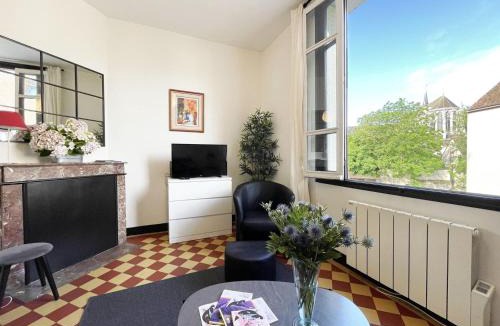 Chartres Apartment | Au fil de l’Eure, quartier authentique et plein de charme