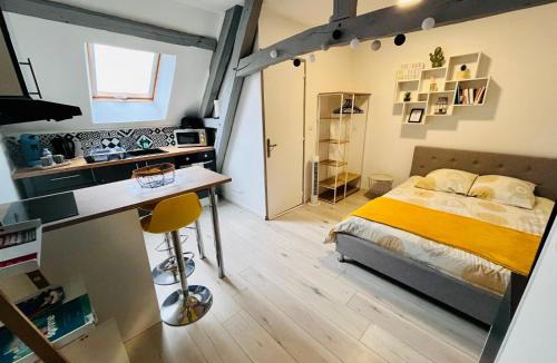 Abbeville Apartment | Au petit Marcadé