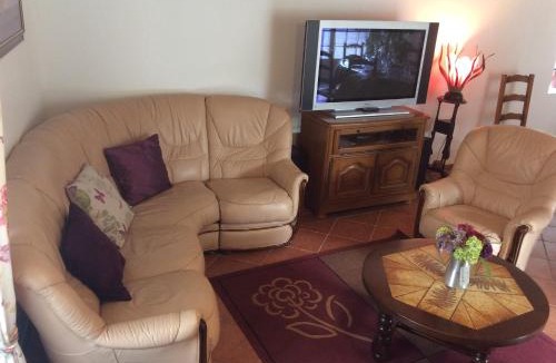 Courcelles House | Au Temps Retrouvé