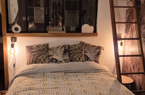 Ecuires Bed & Breakfast | Augustus and Simon's grove