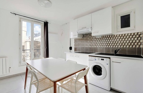 19th Arrondissement Apartment | Authentic apartment - 1BR/5P - La Villette