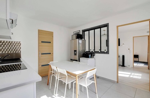 19th Arrondissement Apartment | Authentic apartment - 1BR/5P - La Villette