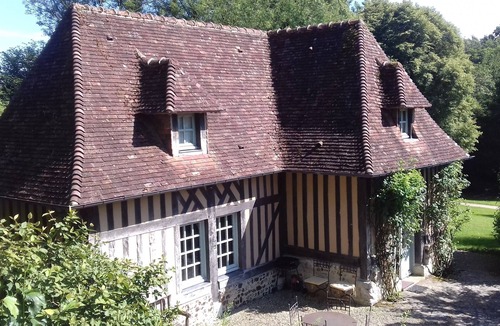 Saint-Hymer House | Authentic Auge house with pool in a beautiful park