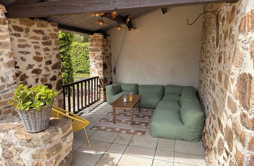 Chateau-Chervix House | Aux Détours de l’Étang : La Bergerie and its Swinning pool