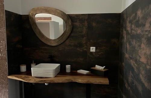 Leval Bed & Breakfast | Aux Deux Tours