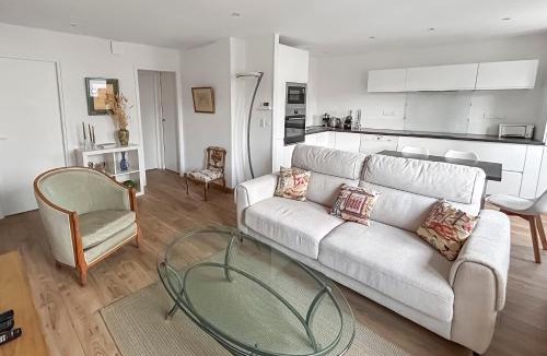 Loos Apartment | Aux portes de Lille, grand T3 avec balcon et Wi-Fi