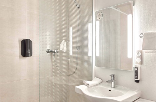 Corbeil-Essonnes Hotel | B&B HOTEL Corbeil-Essonnes