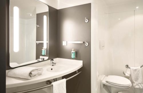 Roissy-en-France Hotel | B&B HOTEL Paris Grand Roissy CDG Aéroport 4 étoiles