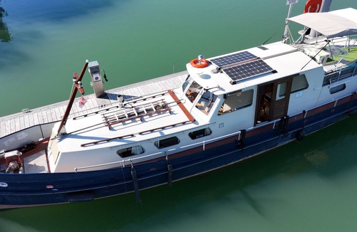Meaux Boat Rental | Bateau Spicy - Unusual stay on the Marne River
