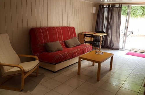 Saint-Germain-les-Corbeil House | Beautiful Studio 30 km from Paris