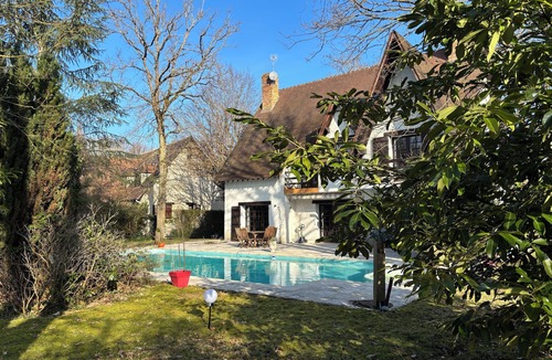 Brinville House | Beautiful home