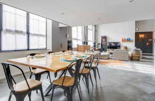 Roubaix Apartment | Beautiful and bright loft with rooftop at the heart of Roubaix - Welkeys