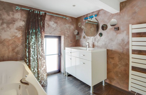 Roubaix Apartment | Beautiful and bright loft with rooftop at the heart of Roubaix - Welkeys