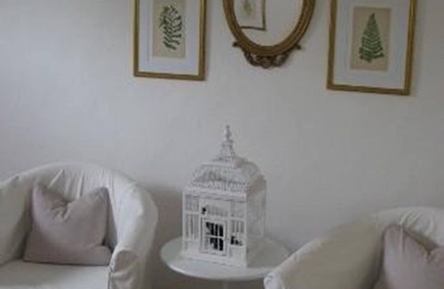 Beaumontel Bed & Breakfast | Beautiful Cottage in the Middle of Normandy