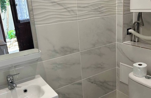 Quartier Centre Ville Apartment | Beautiful F2 Downtown Massy with garden