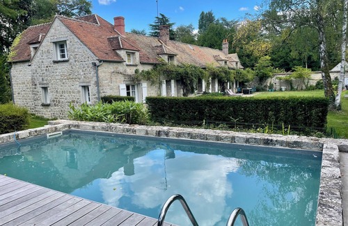 Saint-Martin-en-Biere Cottage | Beautiful farmhouse near Barbizon, charm!