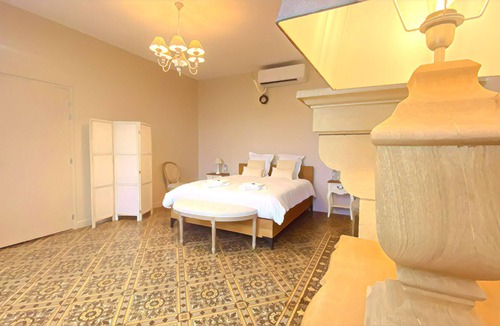 Lieu-Saint-Amand Bed & Breakfast | bed & Breakfast