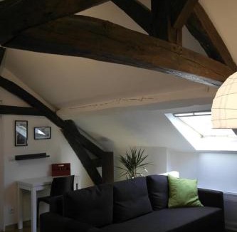 Nogent-l'Artaud Apartment | Bel F2 Nogent Gare sur place